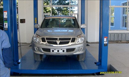 汽車升降機  汽車升降機